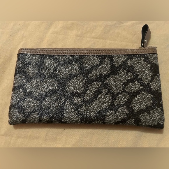 RARE - Vintage Yves Saint Laurent Leather Pouch - Picture 2 of 4